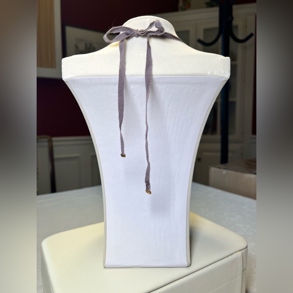 BaubleBar Floral Necklace with Gold and Cream Accents - Picture 2 of 9